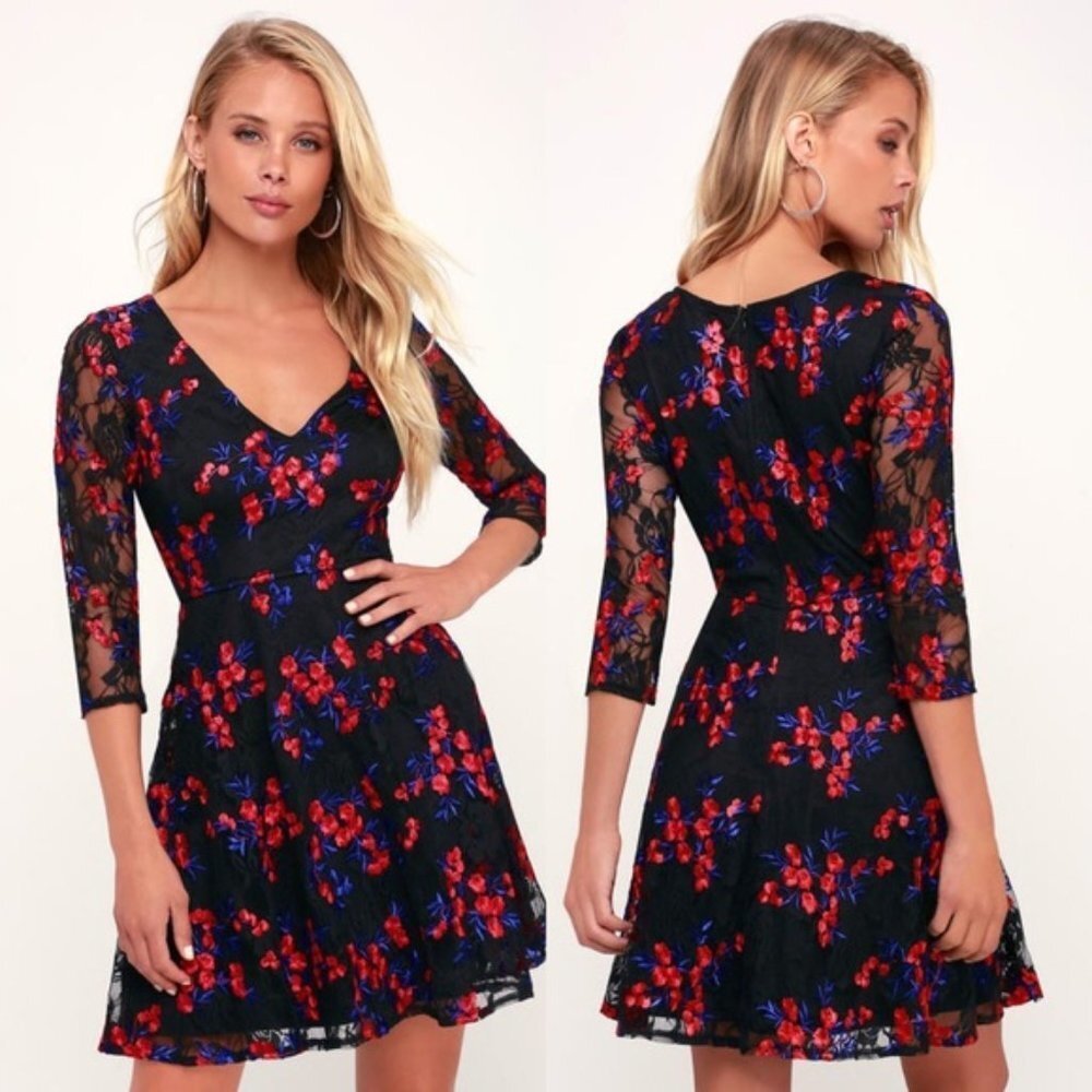 Lulu's Forest Glen Skater Dress Embroidered M